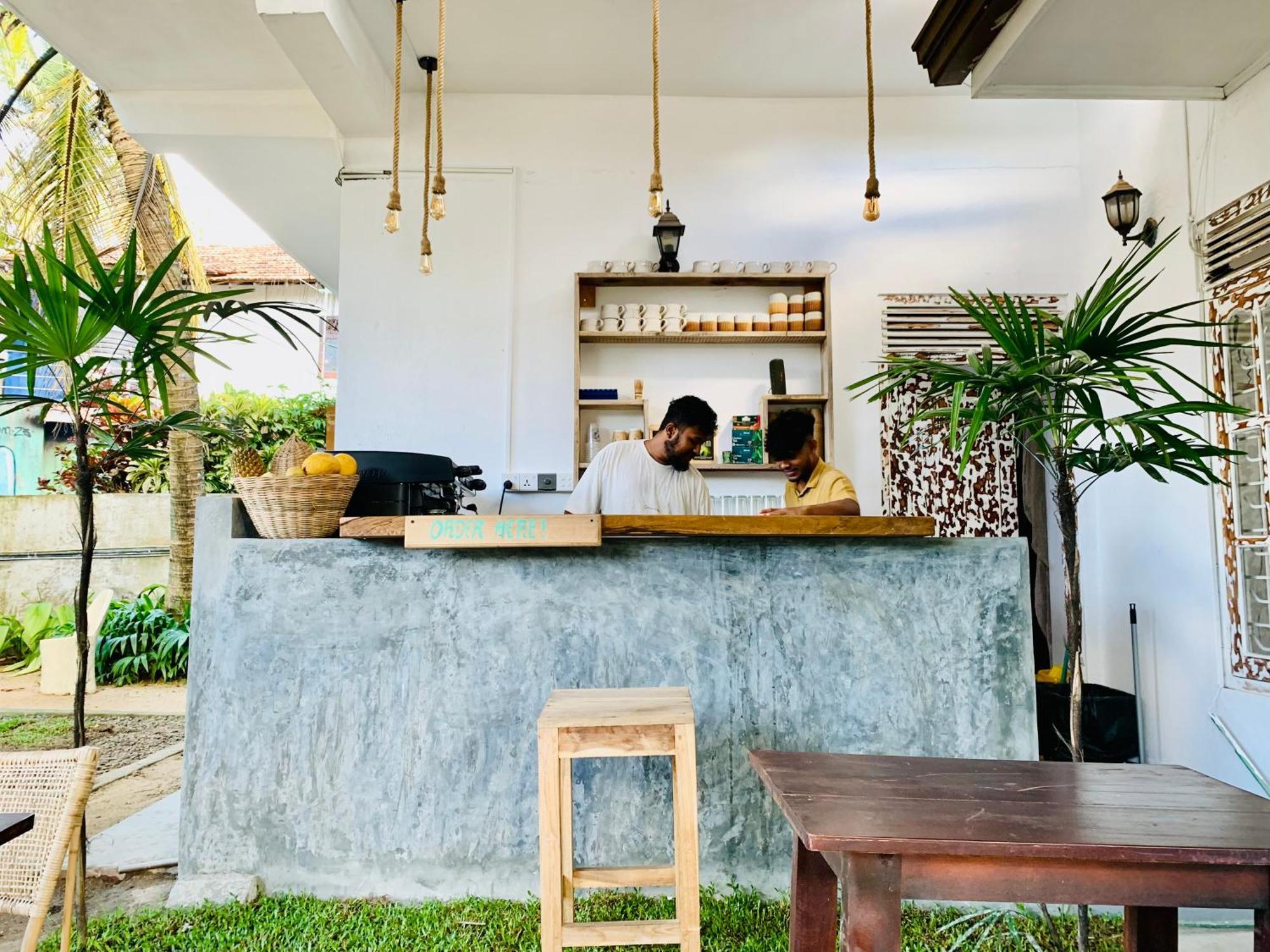 Hotel Dreamy Surf House Weligama Zewnętrze zdjęcie