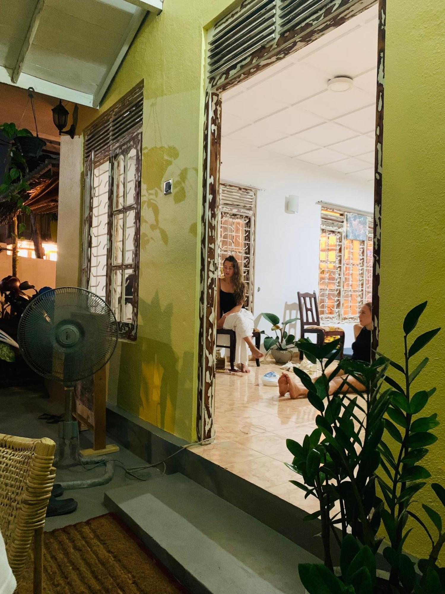 Hotel Dreamy Surf House Weligama Zewnętrze zdjęcie